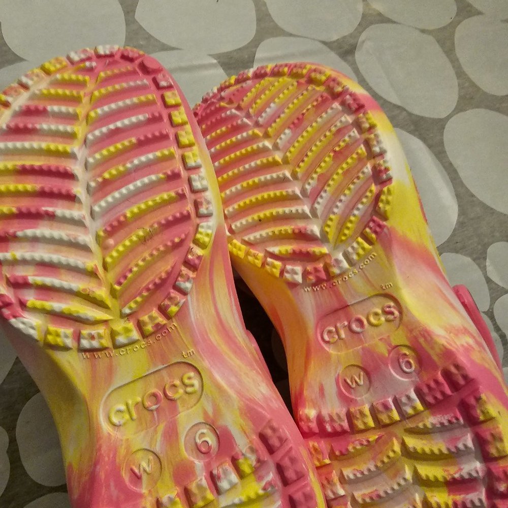 Crocs - Picture 3 of 3